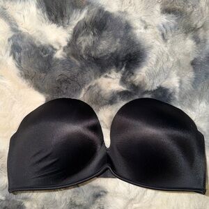 Victoria’s Secret Bombshell 34C EUC Adds 2 Cups